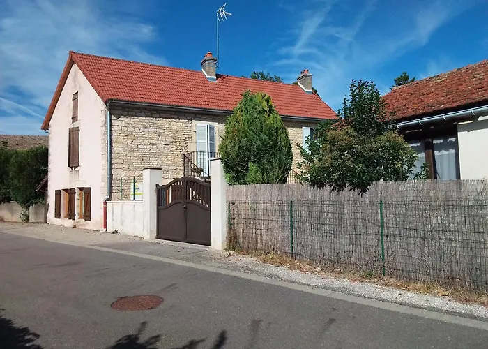 L\'Authentique Maison Coeur De Ladoix-Serrigny